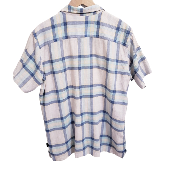 Patagonia Cotton Short Sleeve Button Up Shirt with Blue Plaid Pattern Size L - Picture 4 of 8